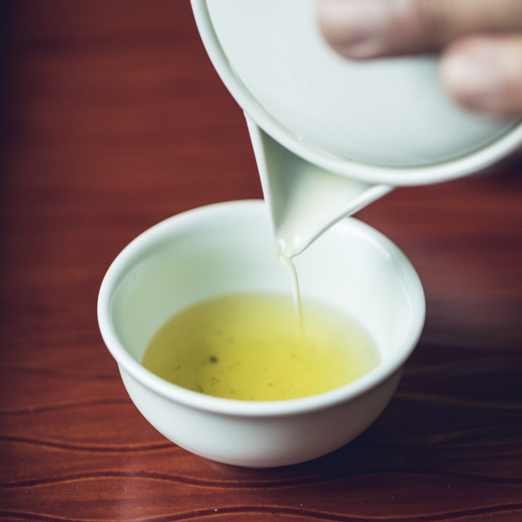 八女茶 日本茶 緑茶 玉露 について 日本一 飲み方 健康 出来るまで 八女 福岡県 お茶 伝統本玉露 お茶種類 写真 tea japanese green yame cha about 541